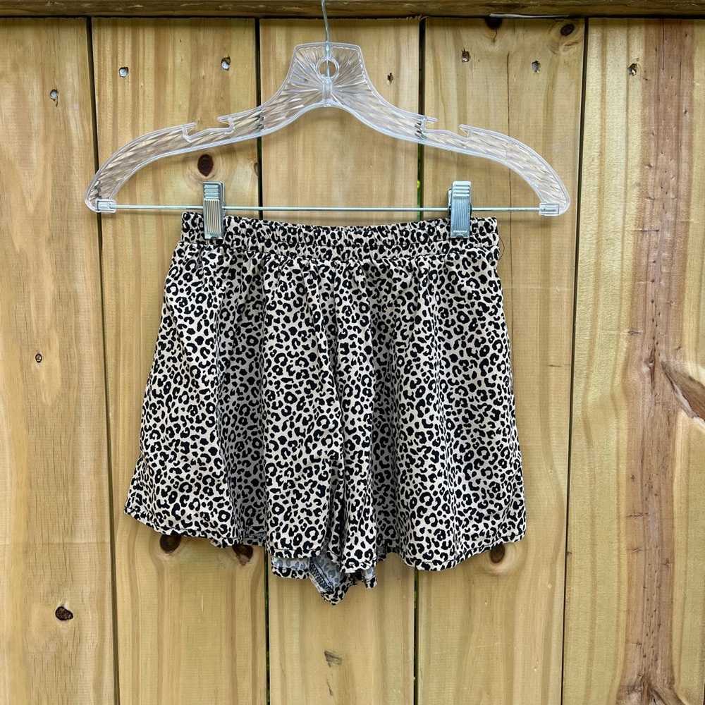 Forever 21 Leopard Print Women's Shorts